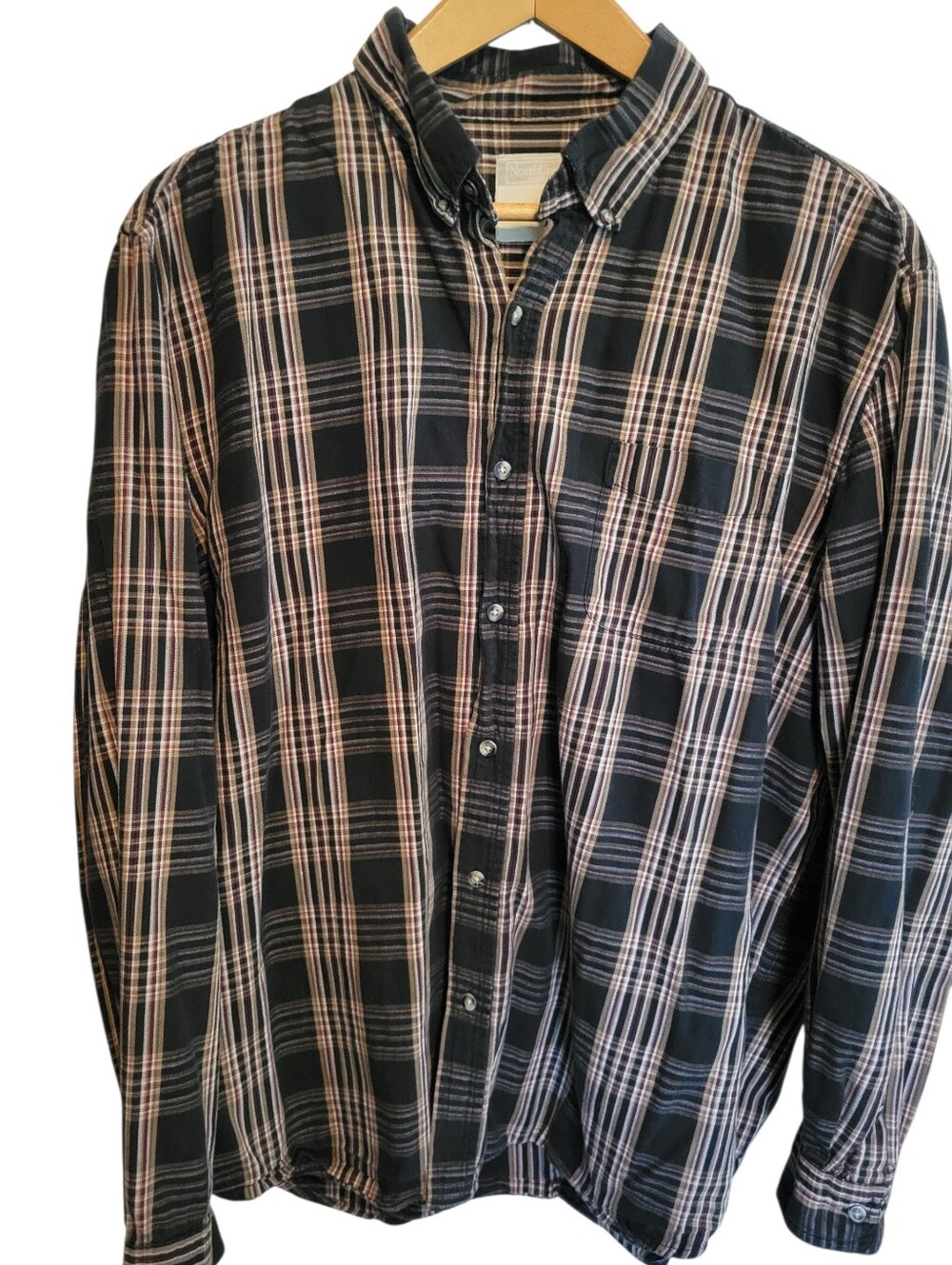 North Crest Men's Plaid Flannel Button Down Shirt Black Tan Burgundy Large